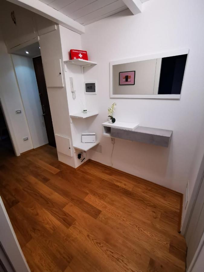 Amio Apartment - Next To M5 Ca Granda Milano Eksteriør billede